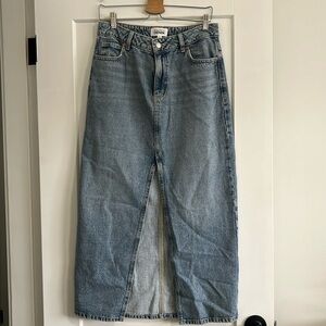 Denim skirt with centre slit Dynamite